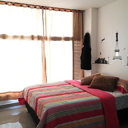 Apartasuites Medellin Los Molinos Екстер'єр фото