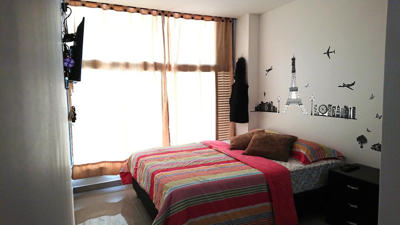 Apartasuites Medellin Los Molinos Екстер'єр фото