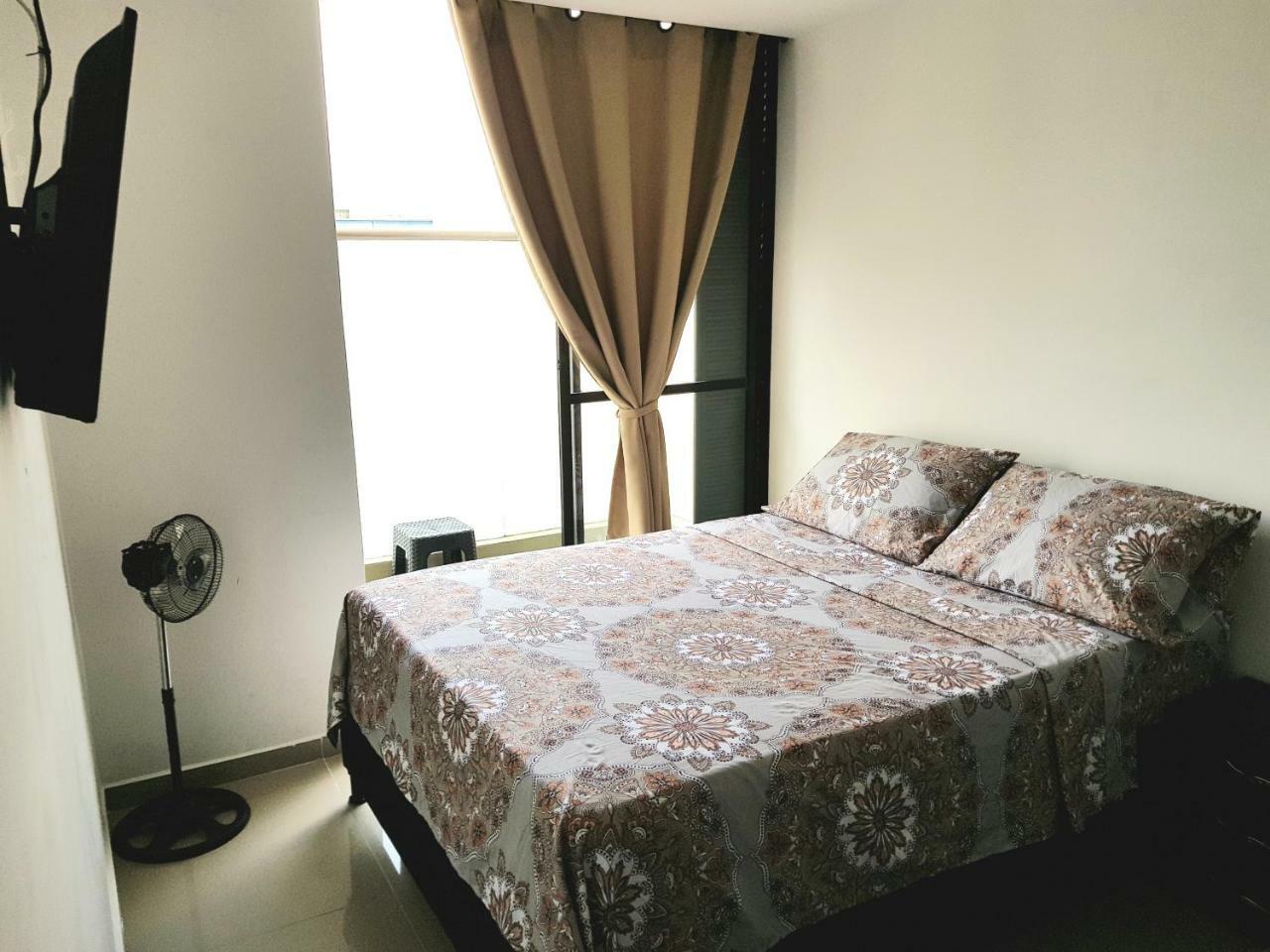 Apartasuites Medellin Los Molinos Екстер'єр фото