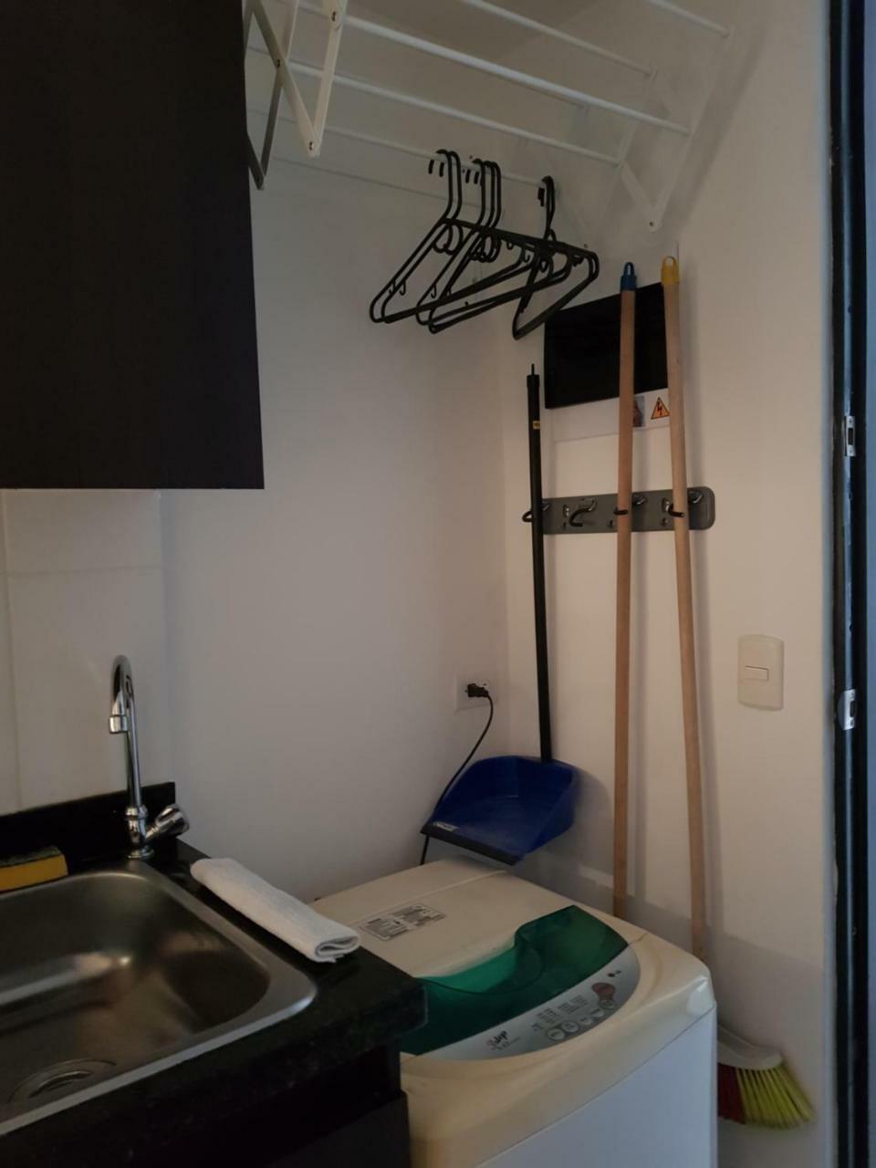 Apartasuites Medellin Los Molinos Екстер'єр фото